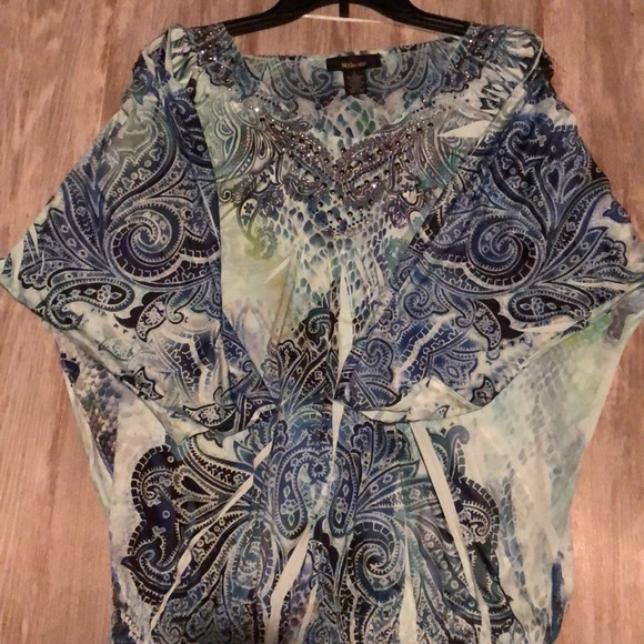 Dress top - Picture 2 of 6